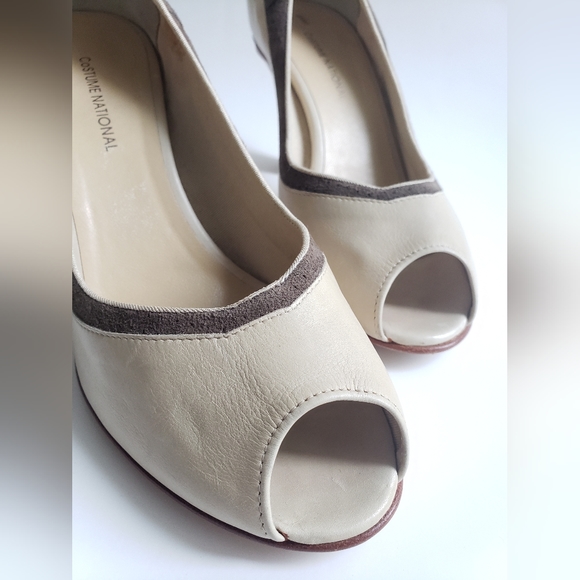 CoSTUME NATIONAL | Peep-toe Leather Heels - Picture 5 of 12